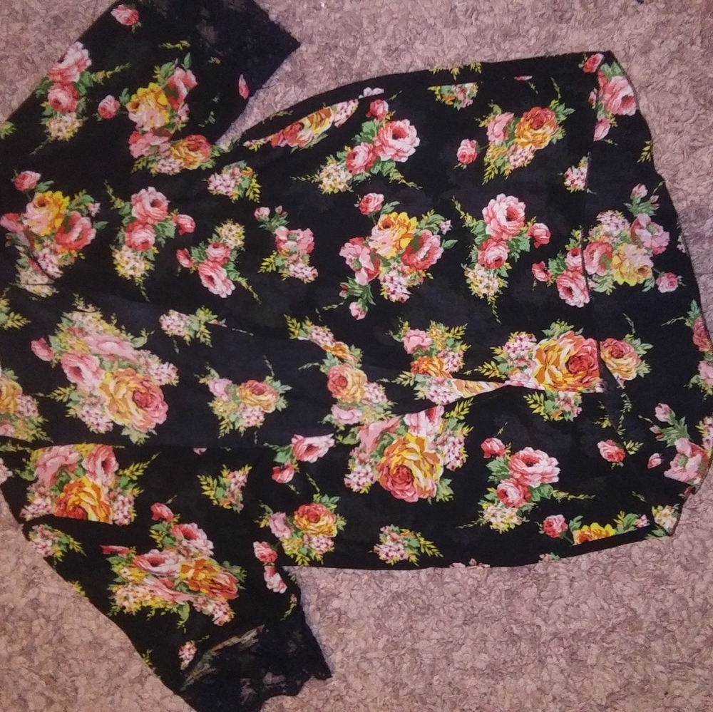 💙 5 for 25 Kimono like cardigan